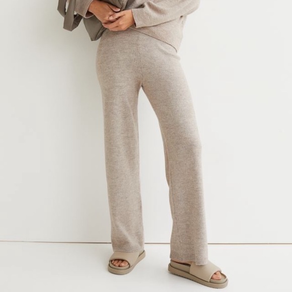 Nwt Knit Pants Xs Sweater Material 